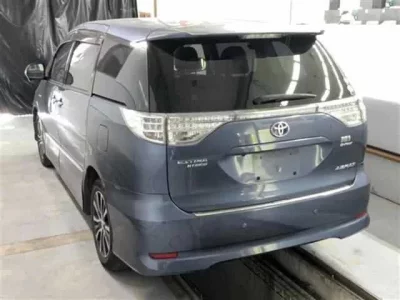 Toyota ESTIMA HYBRID