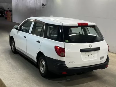 Nissan AD