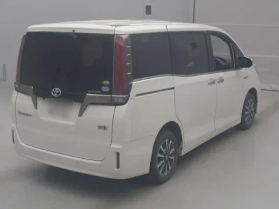 Toyota ESQUIRE