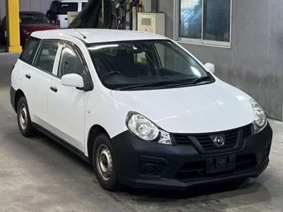 Nissan AD