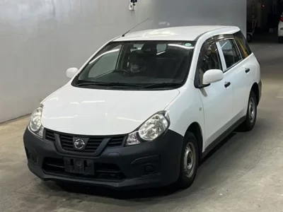 Nissan AD