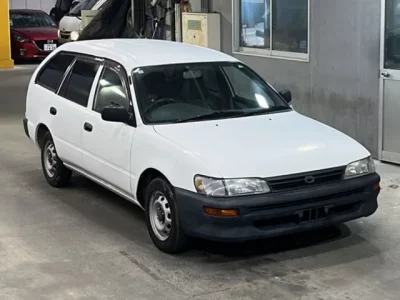 Toyota COROLLA VAN
