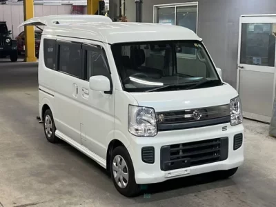 Nissan CLIPPER RIO