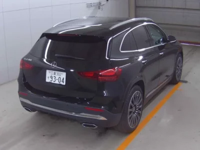 Mercedes-Benz GLA CLASS