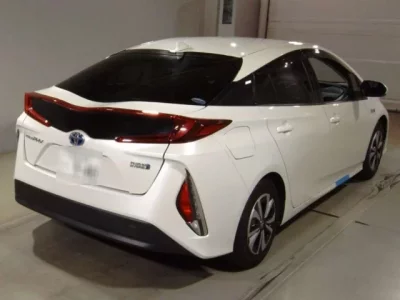 Toyota PRIUS PHV