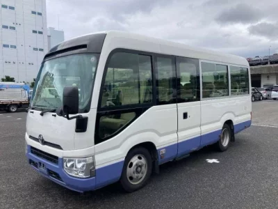 Toyota COASTER