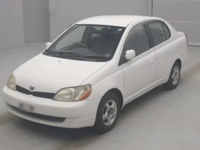 Toyota PLATZ