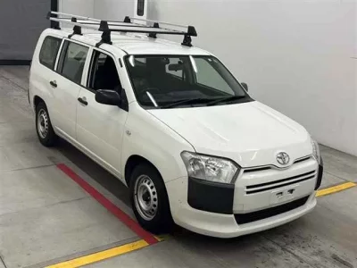 Toyota SUCCEED