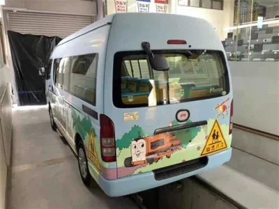 Toyota HIACE VAN