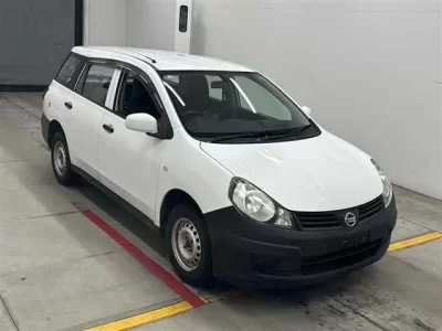 Nissan AD