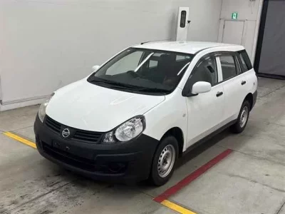 Nissan AD