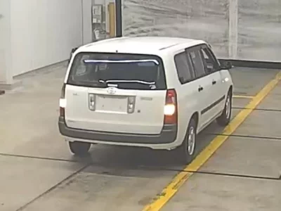 Toyota SUCCEED