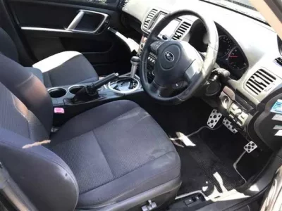 Subaru LEGACY B4