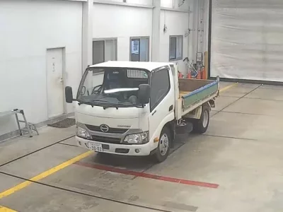 Hino DUTRO