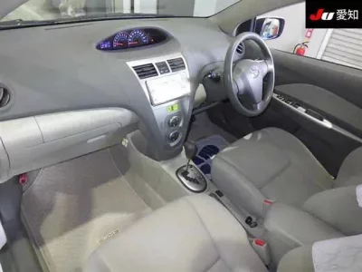 Toyota BELTA