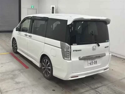 Honda STEP WAGON