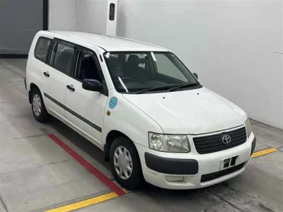 Toyota SUCCEED
