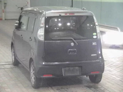 Suzuki MRWAGON