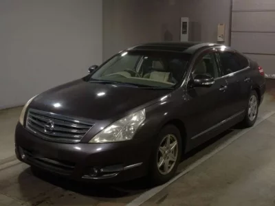 Nissan TEANA