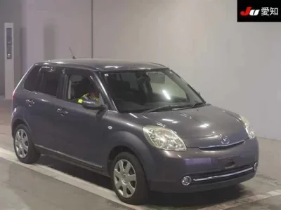 Mazda VERISA