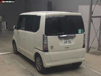 Honda N BOX
