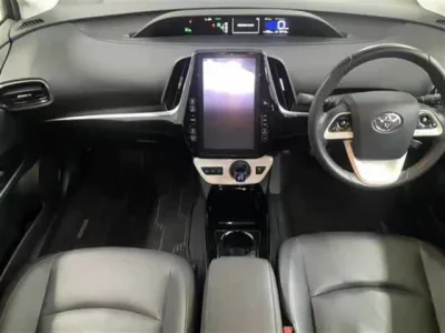 Toyota PRIUS PHV