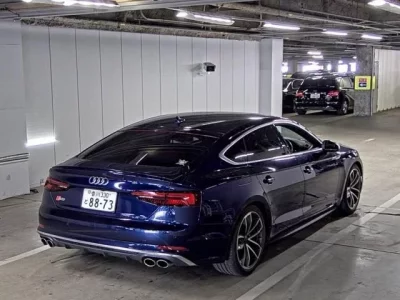 Audi S5