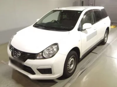 Nissan AD
