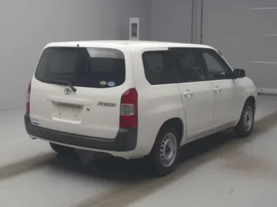 Toyota SUCCEED