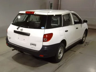 Nissan AD