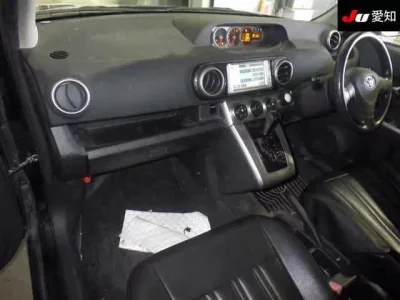 Toyota COROLLA RUMION