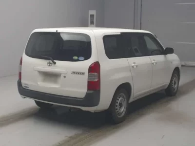 Toyota SUCCEED