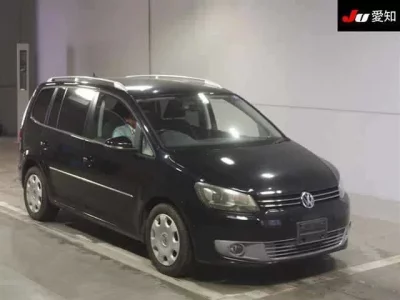 Volkswagen GOLF TOURAN