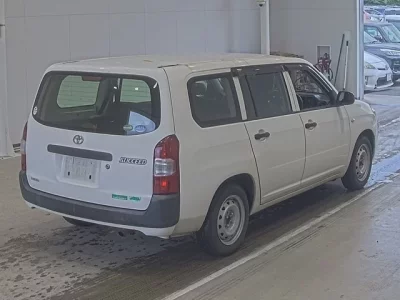 Toyota SUCCEED
