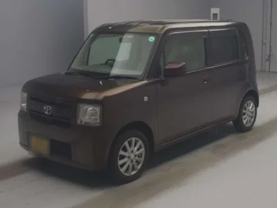 Toyota PIXIS SPACE