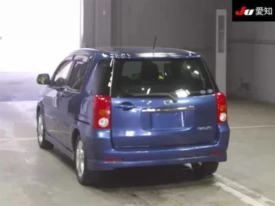 Toyota RAUM