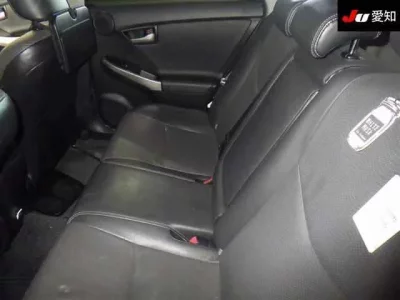 Toyota PRIUS PHV