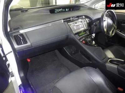 Toyota PRIUS PHV