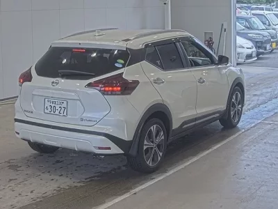 Nissan KIX