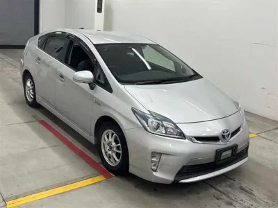 Toyota PRIUS PHV