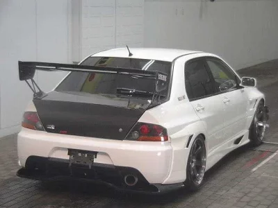 Mitsubishi LANCER