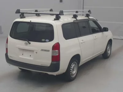 Toyota SUCCEED