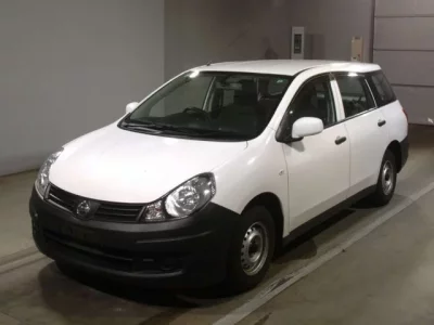 Nissan AD