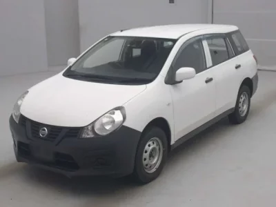 Nissan AD