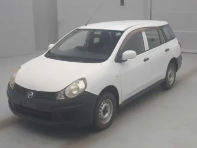 Nissan AD