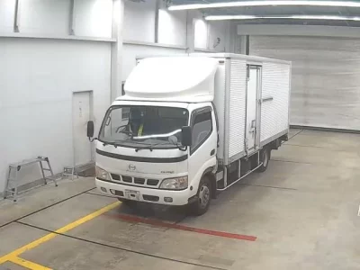 Hino DUTRO