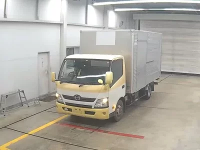 Hino DUTRO