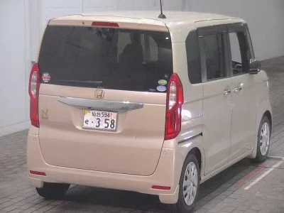 Honda N BOX