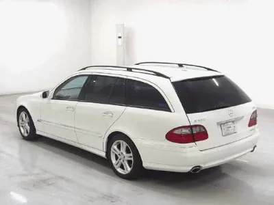 Mercedes-Benz E CLASS WAGON
