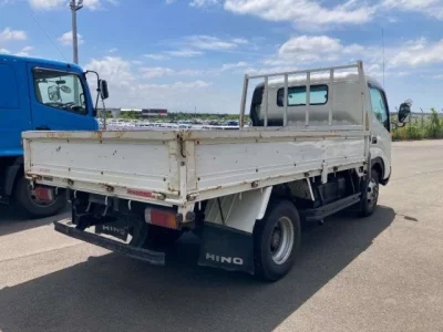 Hino DUTRO